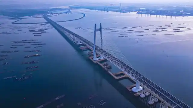 “竖”起新地标！阳江海陵大堤至溪头段公路工程正式通车